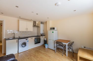 North Road, Gabalfa, Cardiff - Image 2